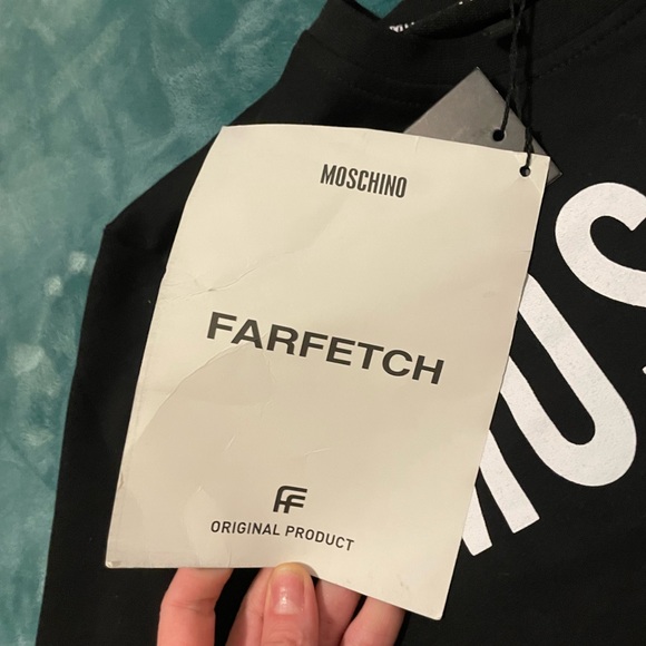 Moschino sweater - Picture 3 of 4